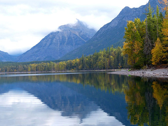 Lake Macdonald Lodge Closing West Glacier Sep 28 2014 (7)
